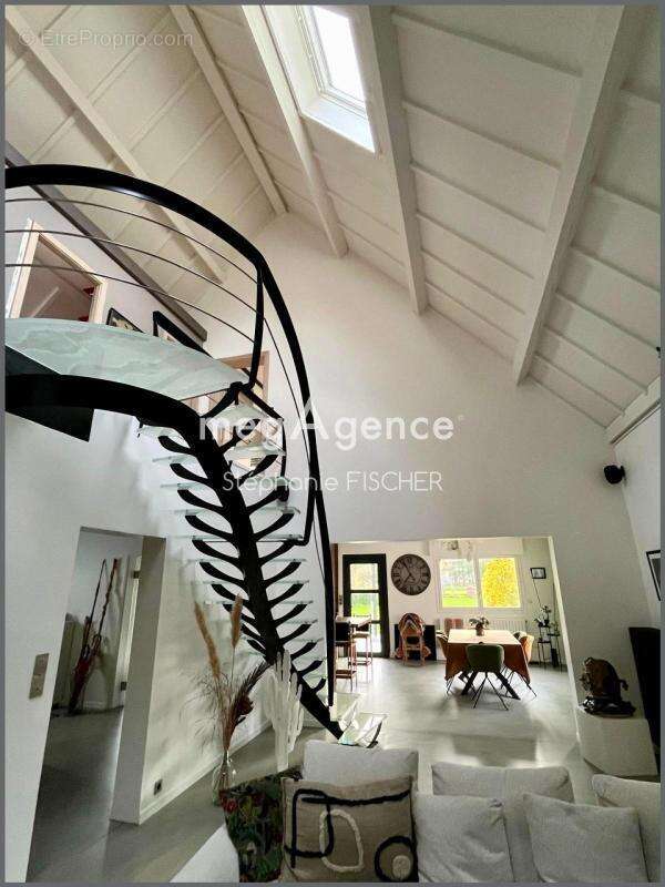 Maison 8 pièces de 265 m2 à Ecames (commune de Condette ) - photo 4
