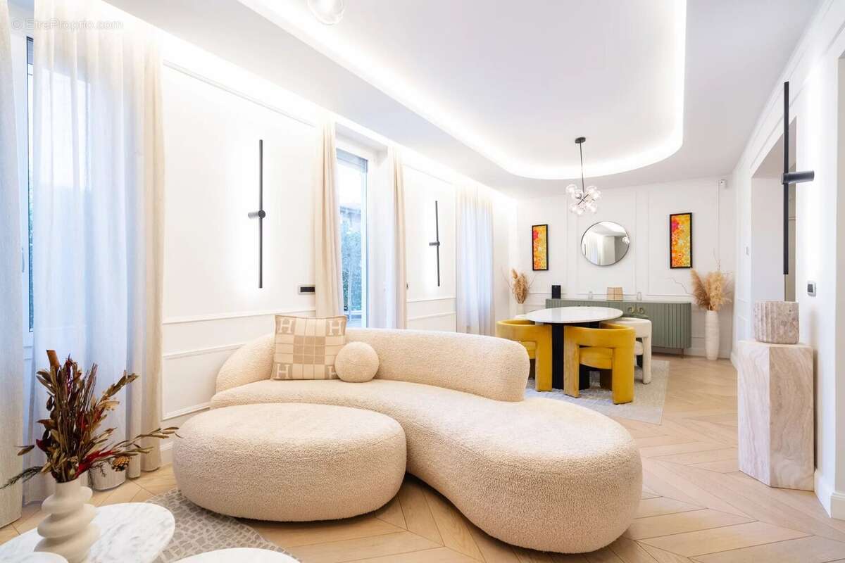 Maison à BEAUSOLEIL