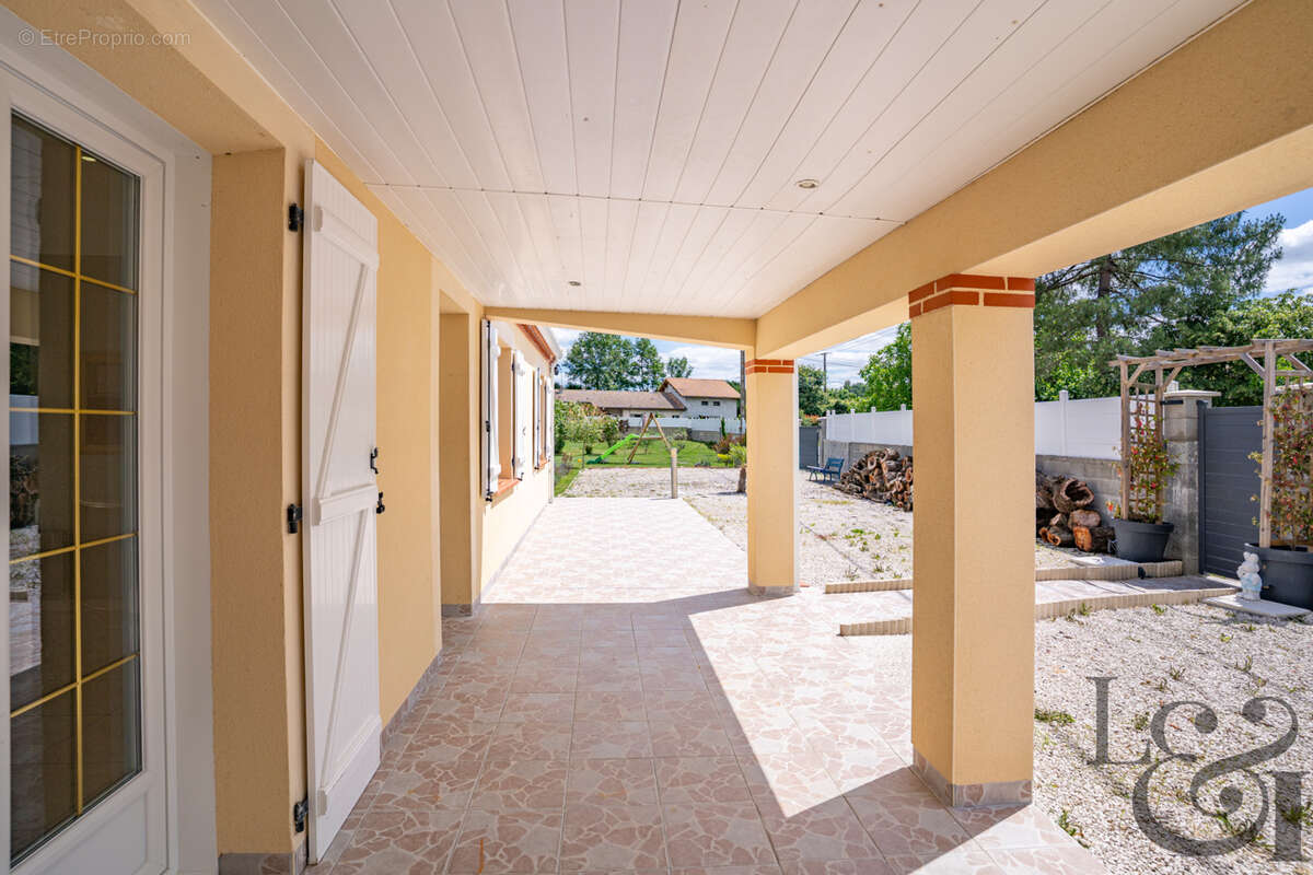 Maison de plain-pied à Sainte-Livrade-sur-Lot (Lot-et-Garonne, 47 ) - photo 17