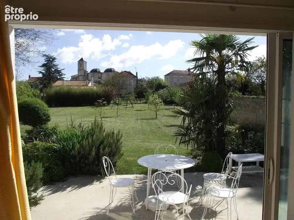 Villa familiale 5 chambres à saint-romain-de-benet - photo 16