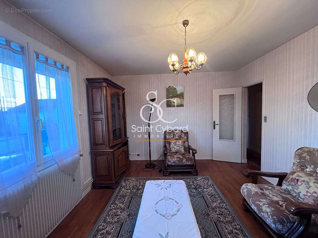 Maison à SAINT-MICHEL