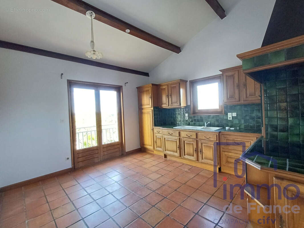 Maison à LA FOUILLOUSE