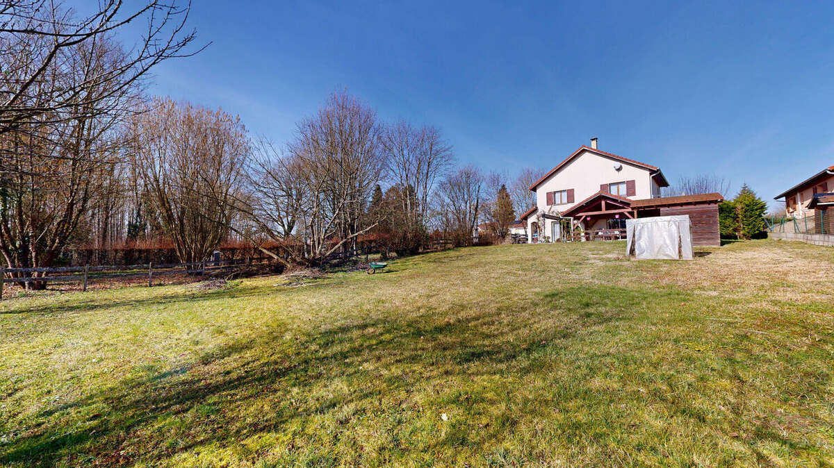 Maison à BREGNIER-CORDON