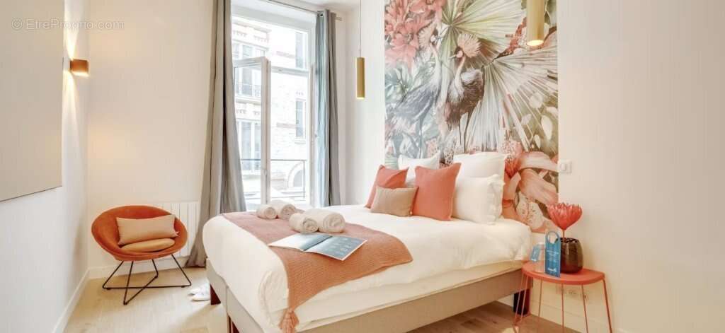 Appartement à PARIS-3E
