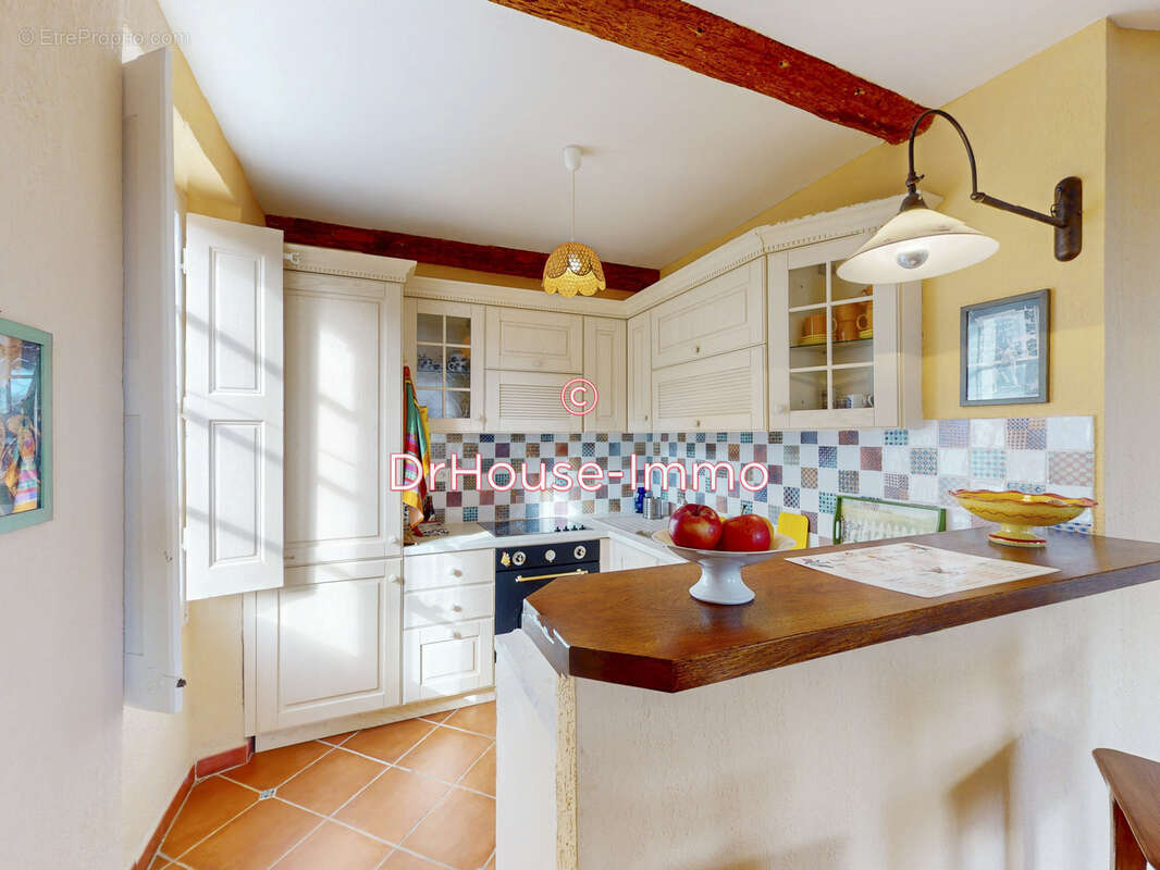 Maison à LA GARDE-FREINET