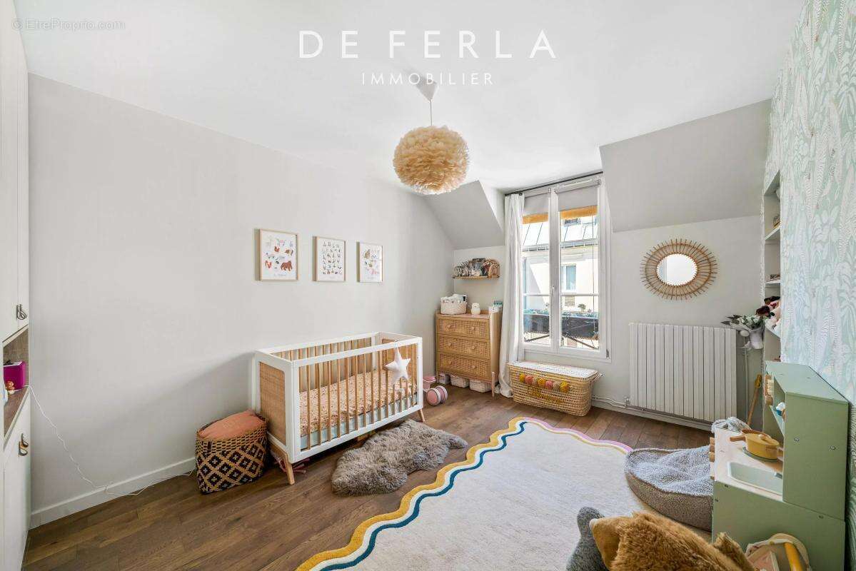 Appartement à PARIS-5E