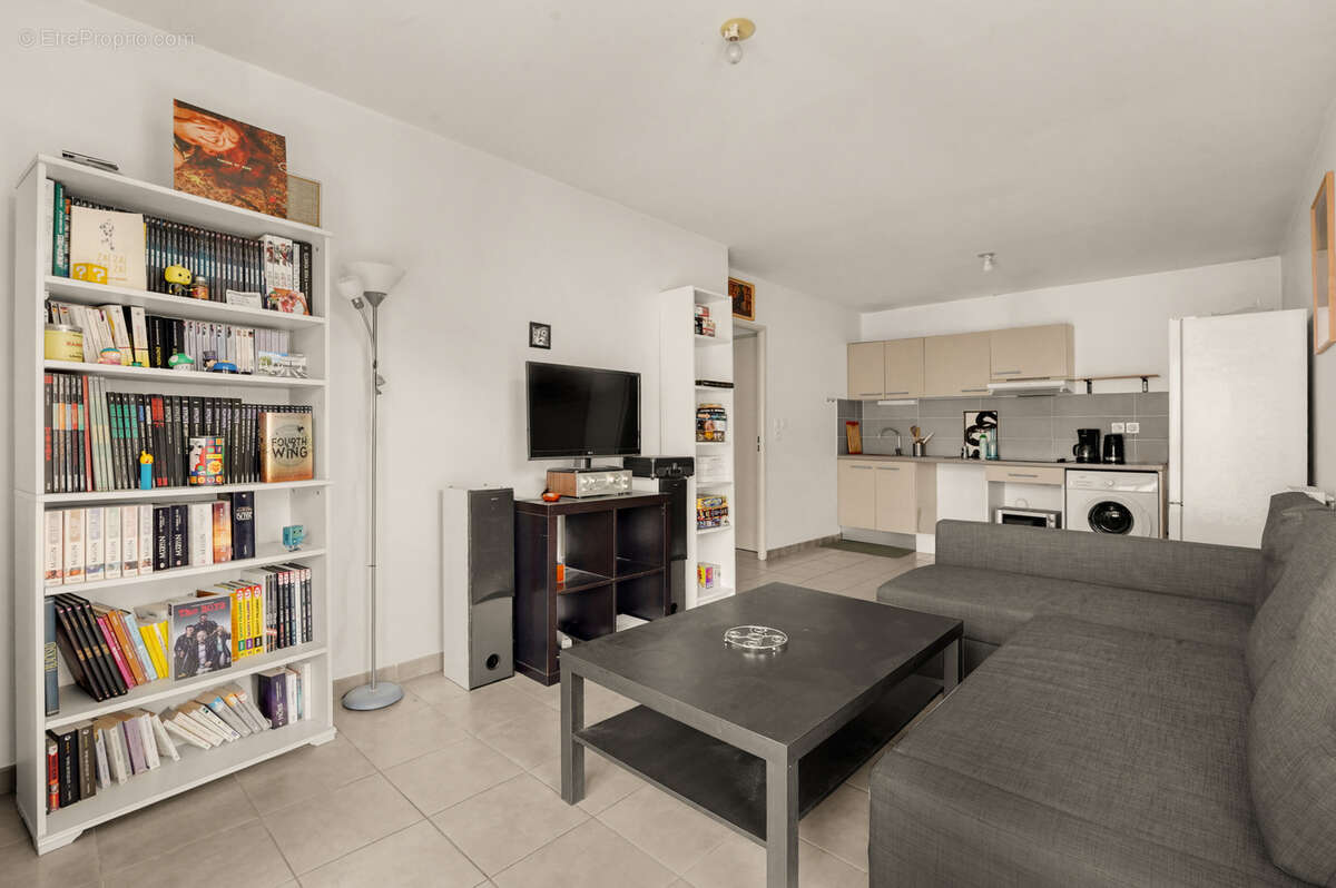 En exclusivité ! Appartement T3 de 61 m2 au 3ᵉ étage   Secteur Casselardit. - photo 4