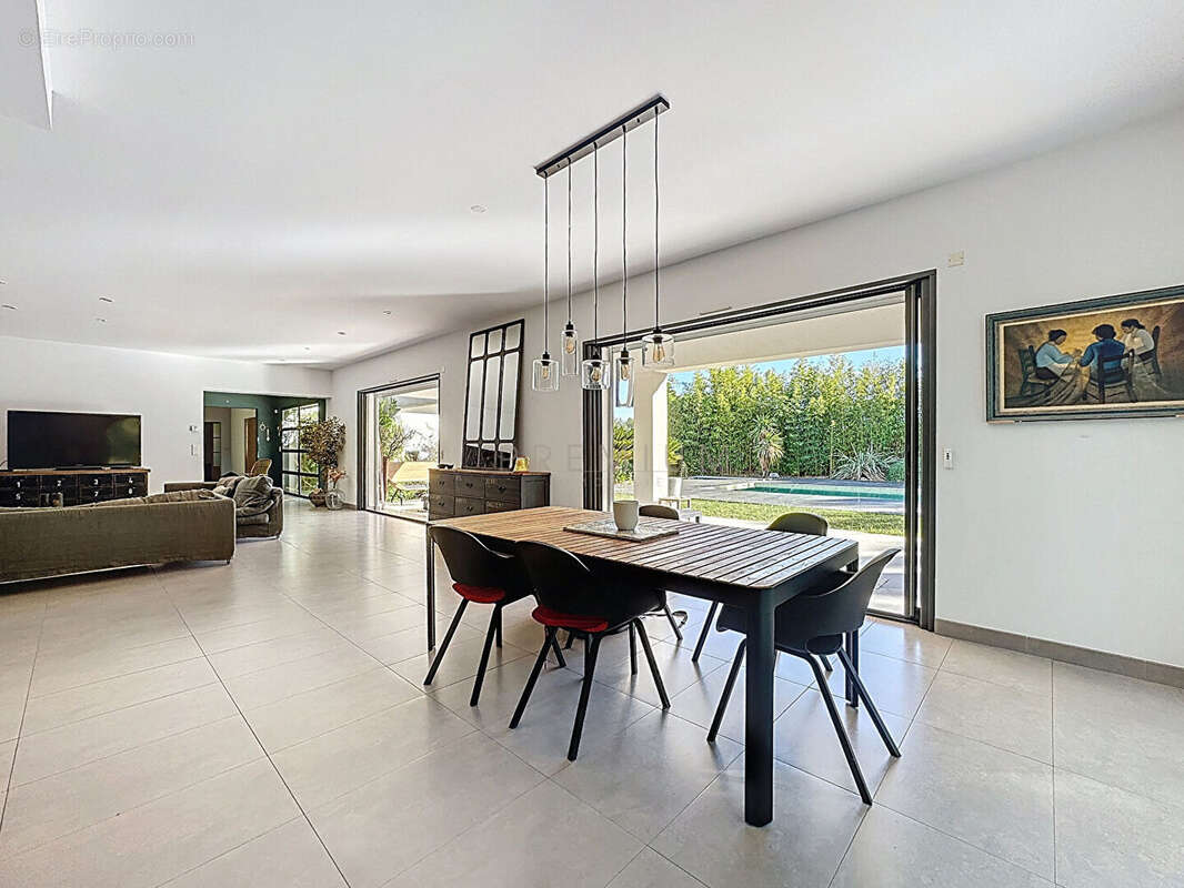 Maison à SAINT-GELY-DU-FESC