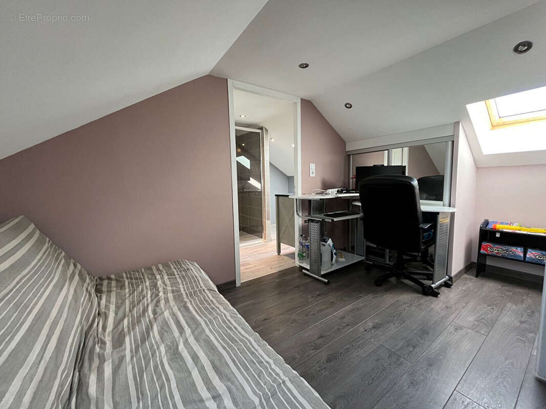 Belle maison, 3 chambres, garage, jardin - photo 9