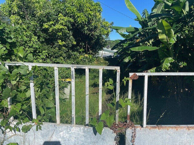 Photo 1 - Terrain à SAINT-DENIS