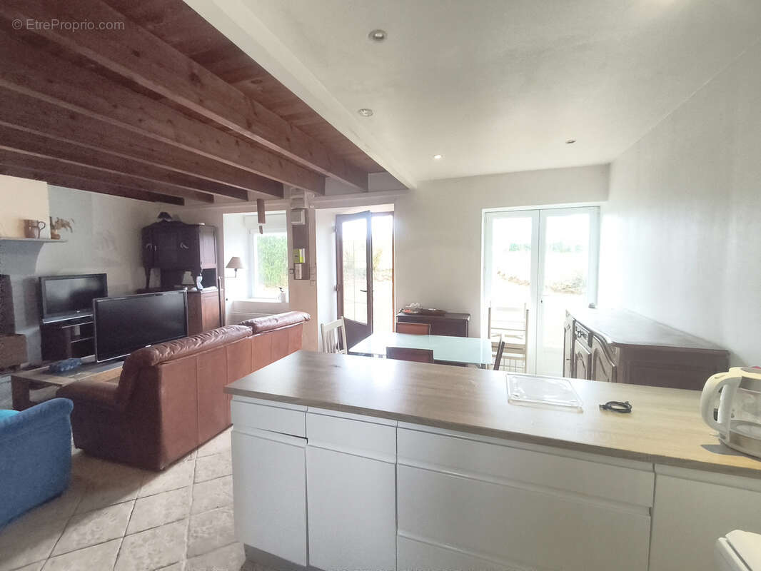 Maison à LA COLOMBE