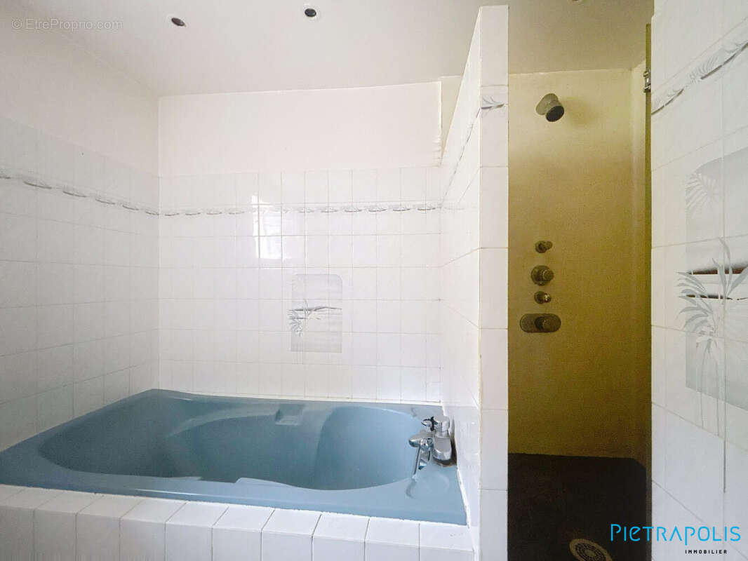 Maison à SAINT-VICTOR-SUR-RHINS