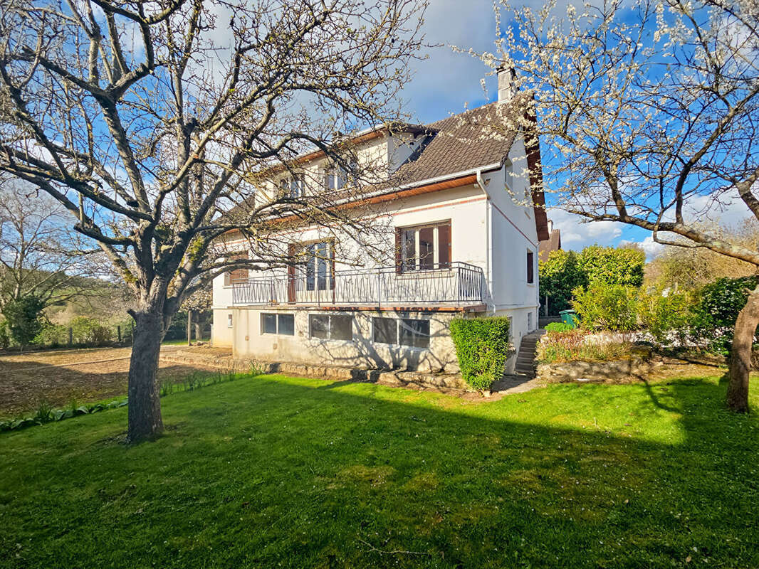 Maison à MEULAN