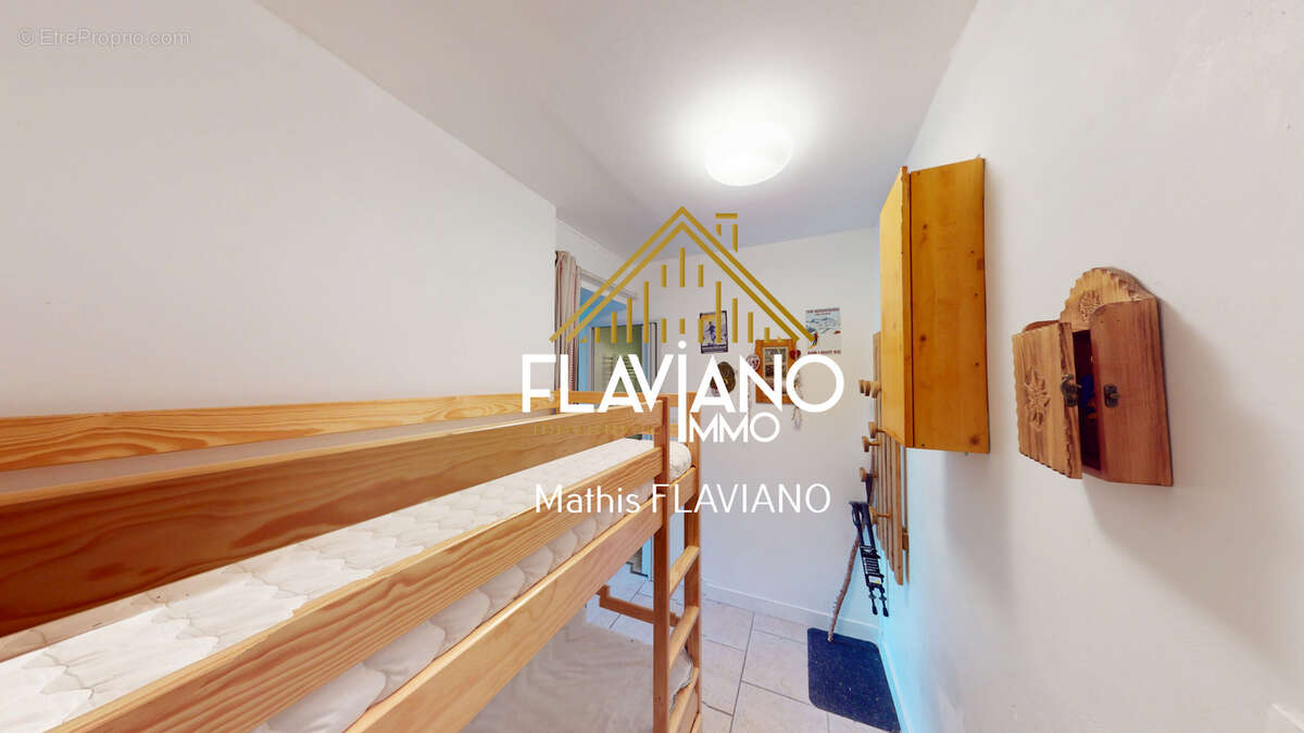 Appartement à UVERNET-FOURS