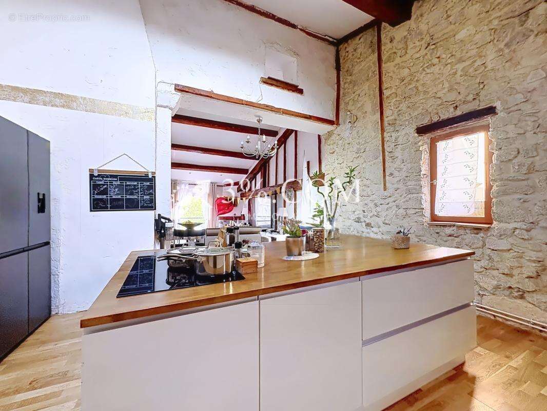 NARBONNE - COURS MIRABEAU Appartement de caractère de 136 m2 - photo 18