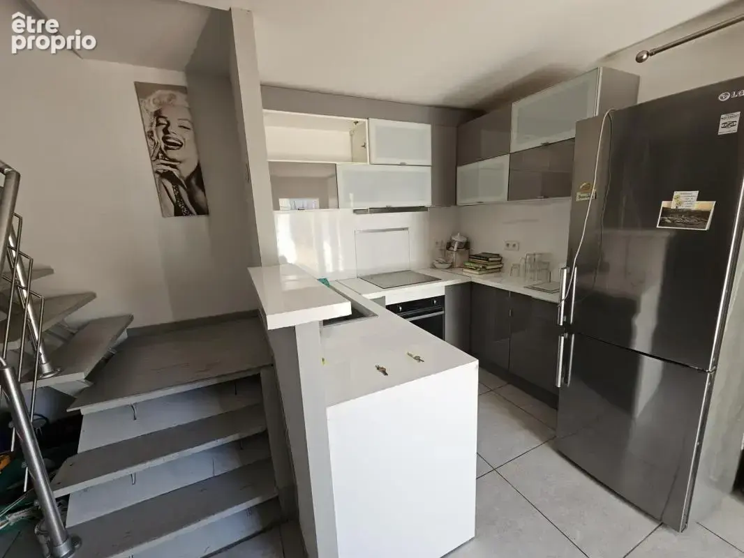 LA PENNE SUR HUVEAUNE Maison de Type 4  avec Terrasse - photo 4