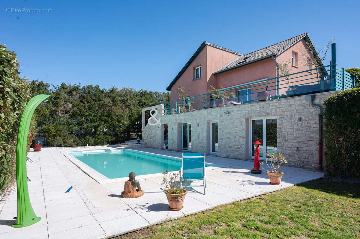 Maison à VILLERS-LES-NANCY
