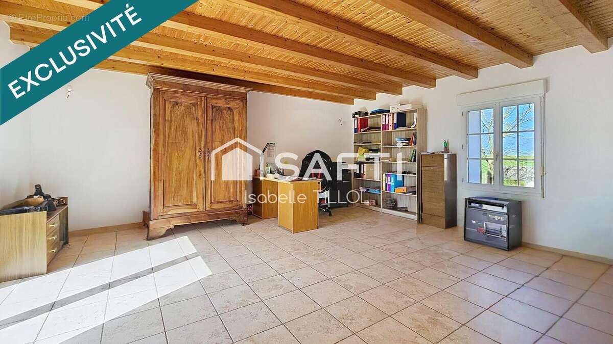 Photo 5 - Maison à CHAMPAGNE-LES-MARAIS