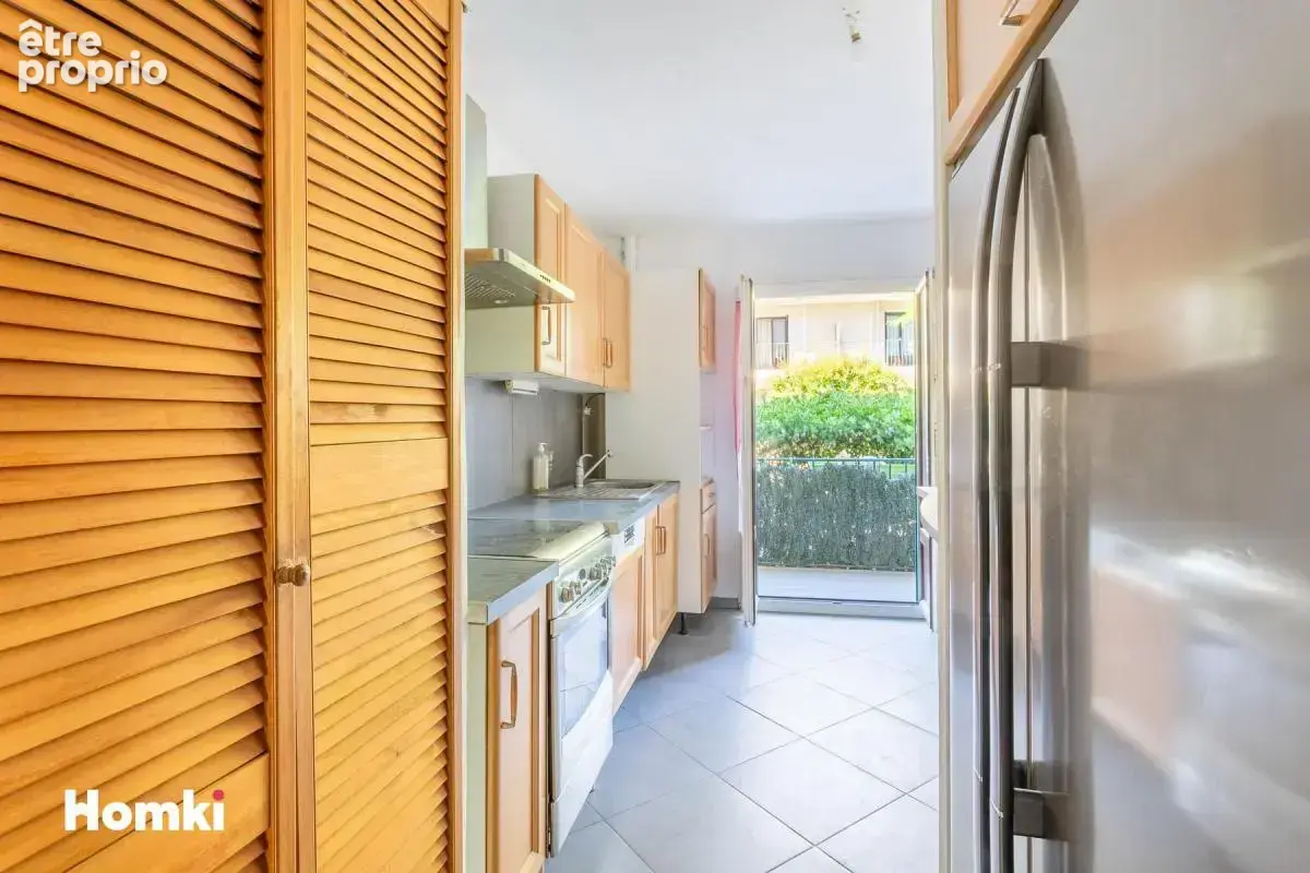 13012 t3 en rdc de 54 m² a 15 minutes a pied du metro de st barnabe - photo 5