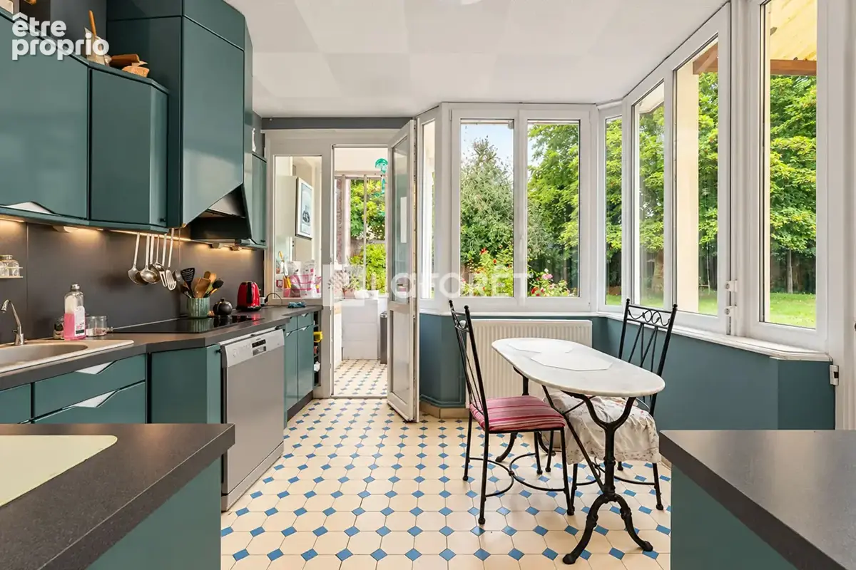 Possibilité de division - ensemble immobilier de plus de 300m² - photo 6