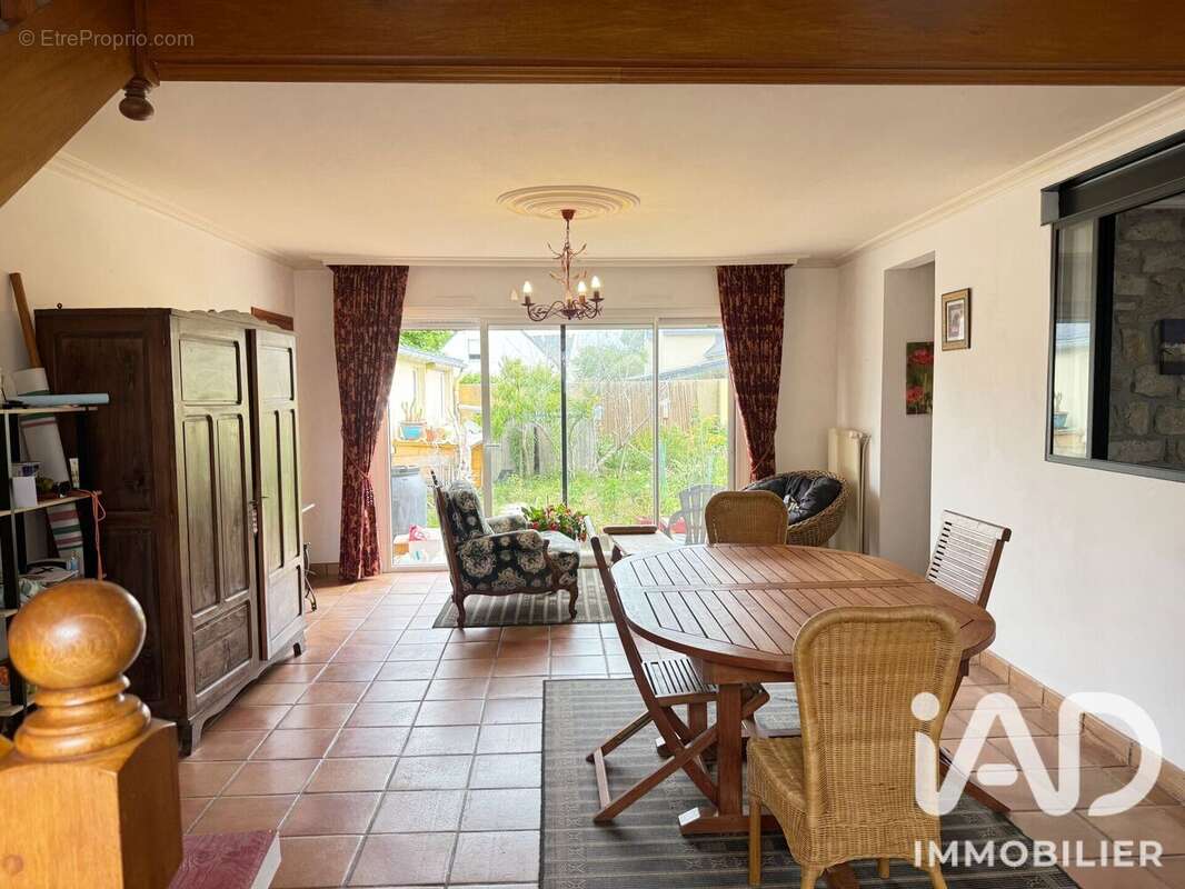 Maison 137 m² à Locmiquelic  - photo 9