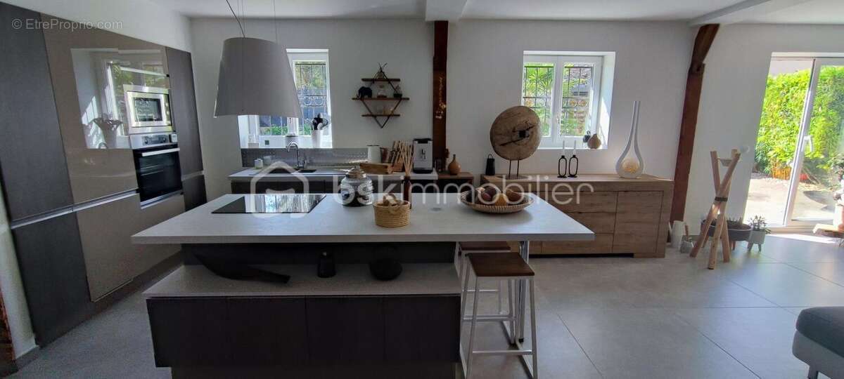 Maison à COULOMMIERS