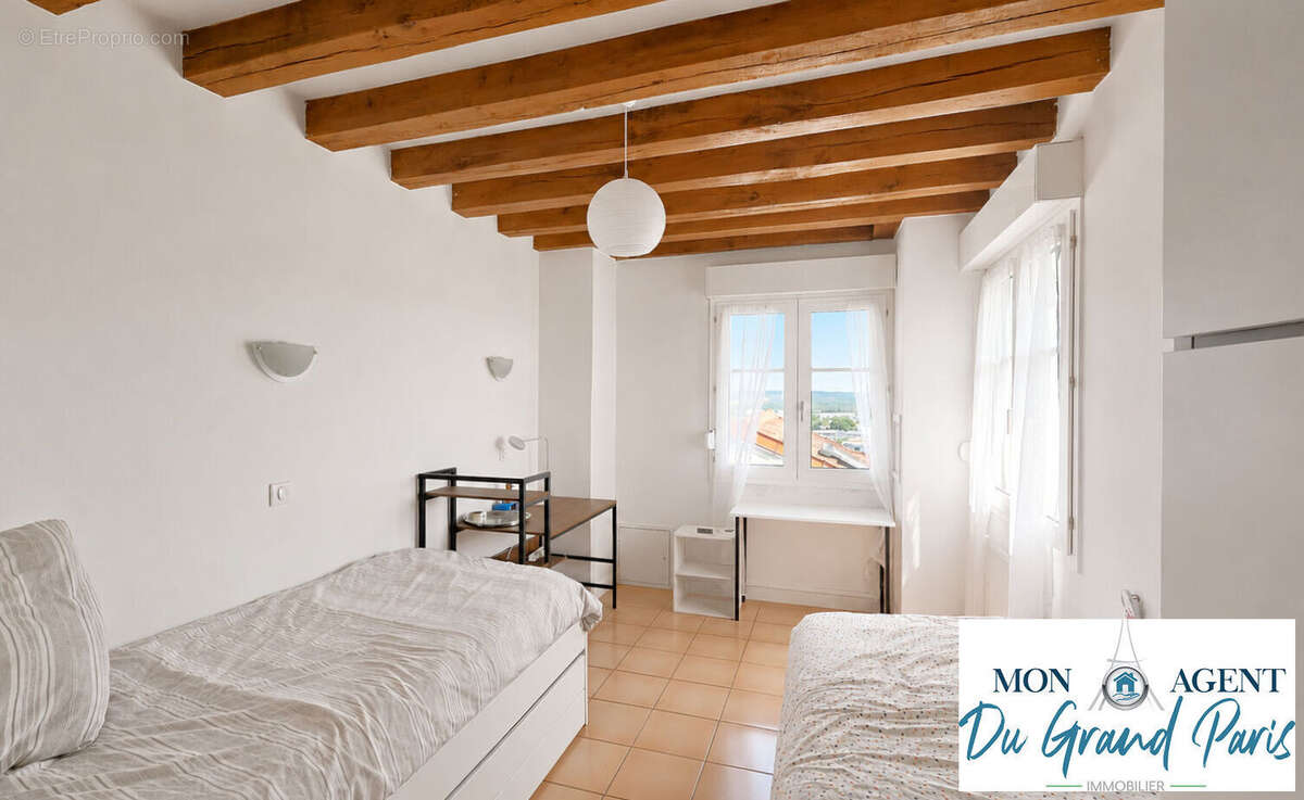 Vente Maison individuelle 245m2 - St Cyr L'ecole proche Buc et Versailles - photo 10