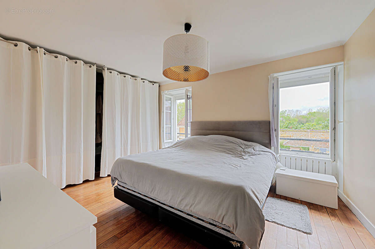 Maison à PRESLES-EN-BRIE