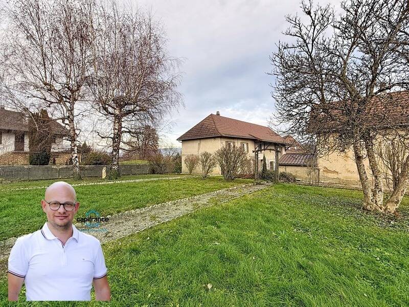 Maison à SAINT-JEAN-D'AVELANNE