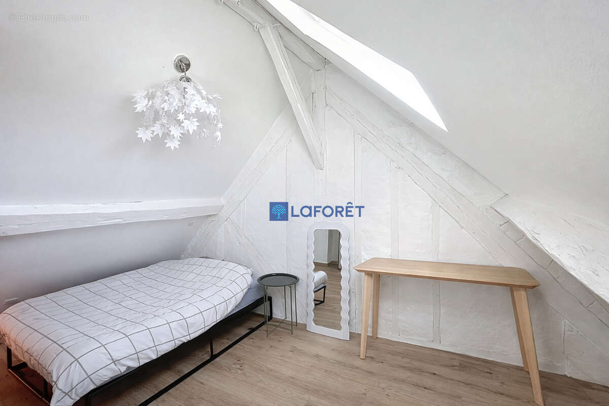 Maison à SAVIGNY-SUR-ORGE