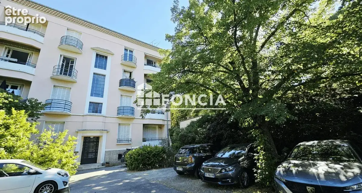 Appartement à AIX-EN-PROVENCE