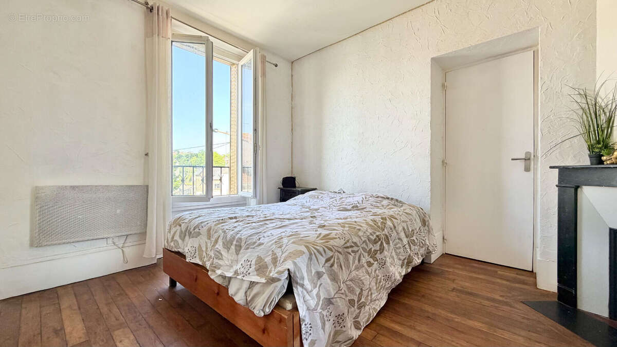 Appartement à CORBEIL-ESSONNES