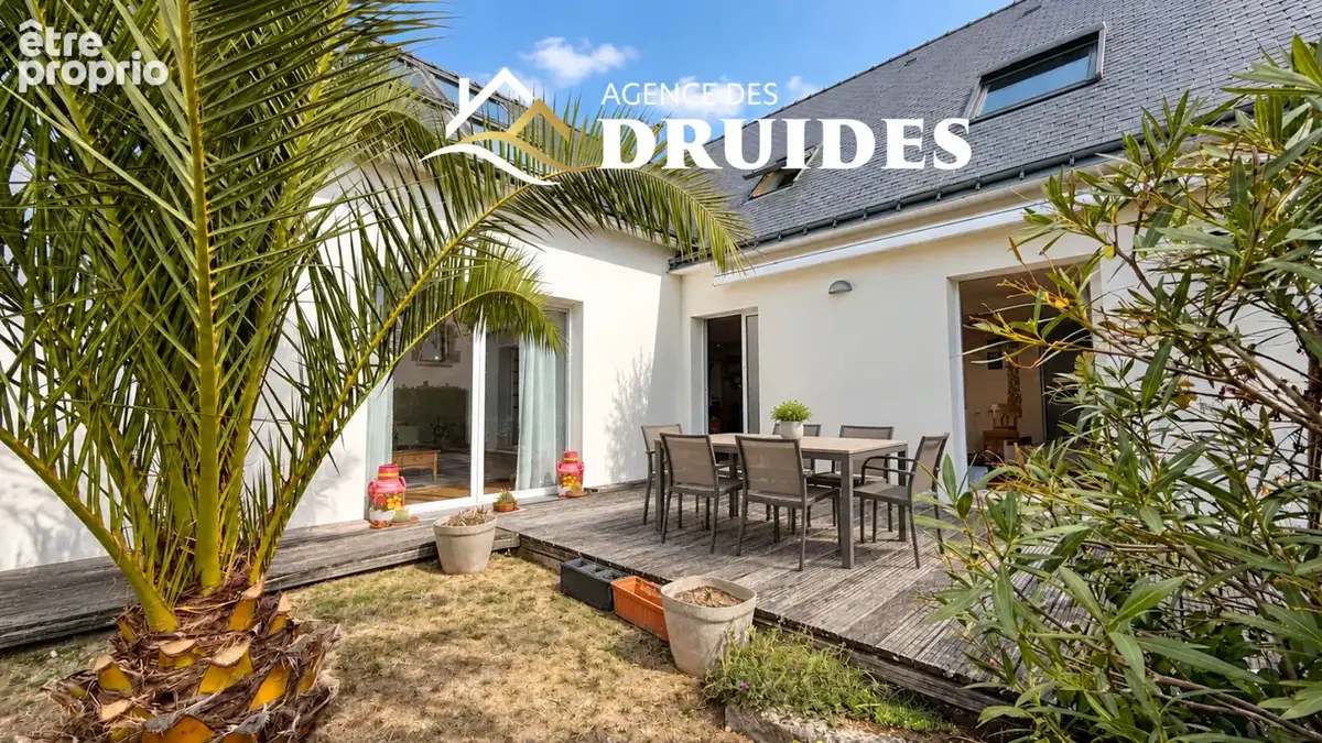 Plouharnel à proximité immédiate des commerces - Superbe maison de 203 m²  - 5 chambres - vie de plain-pied - jardin - garage - photo 2