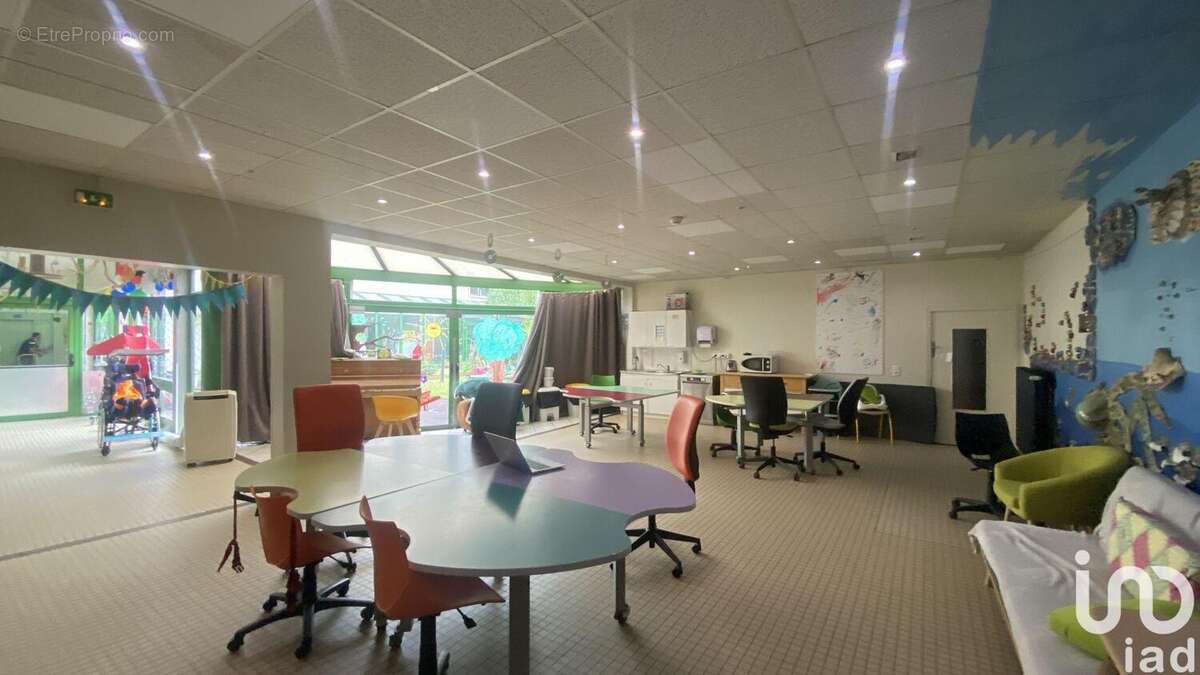 Photo 4 - Commerce à AMIENS