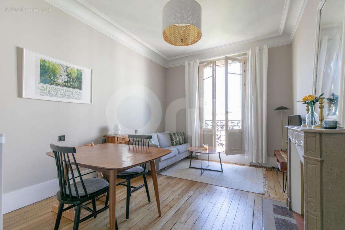 Appartement à NOGENT-SUR-MARNE