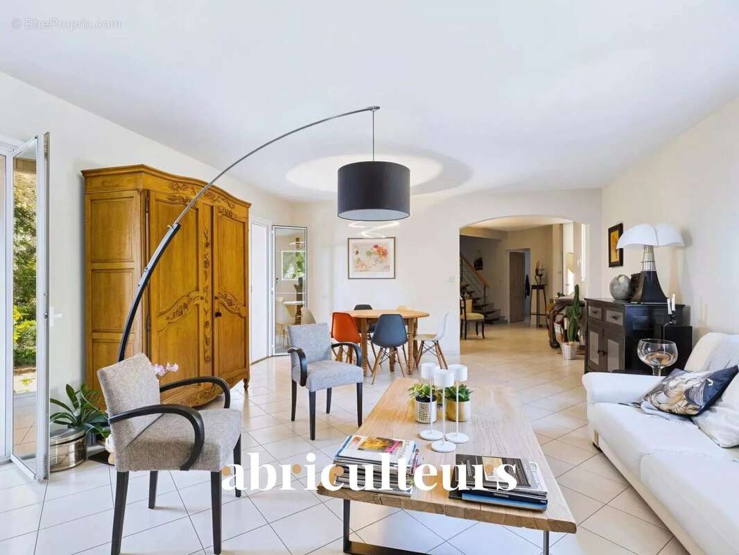 Maison à CHEVAL-BLANC