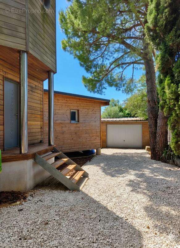 Maison de 8 pièces de 183 m² à Aspiran - photo 20