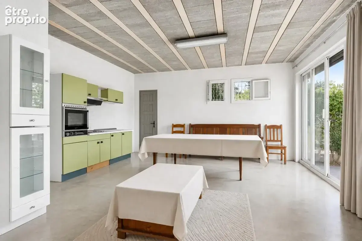Maison de 7 pièces de 200 m² à Châteauneuf-de-Gadagne - photo 16