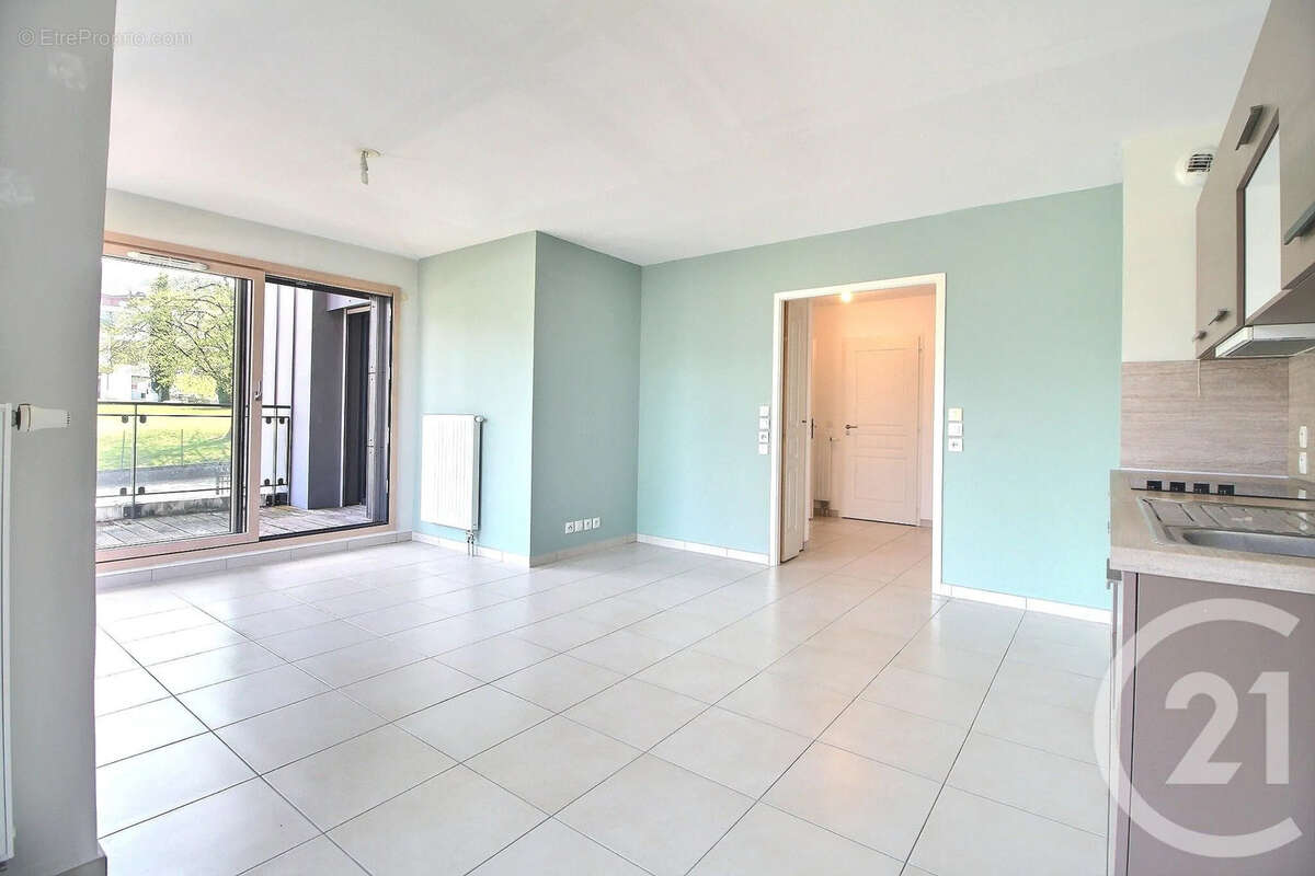 Appartement à EVIAN-LES-BAINS