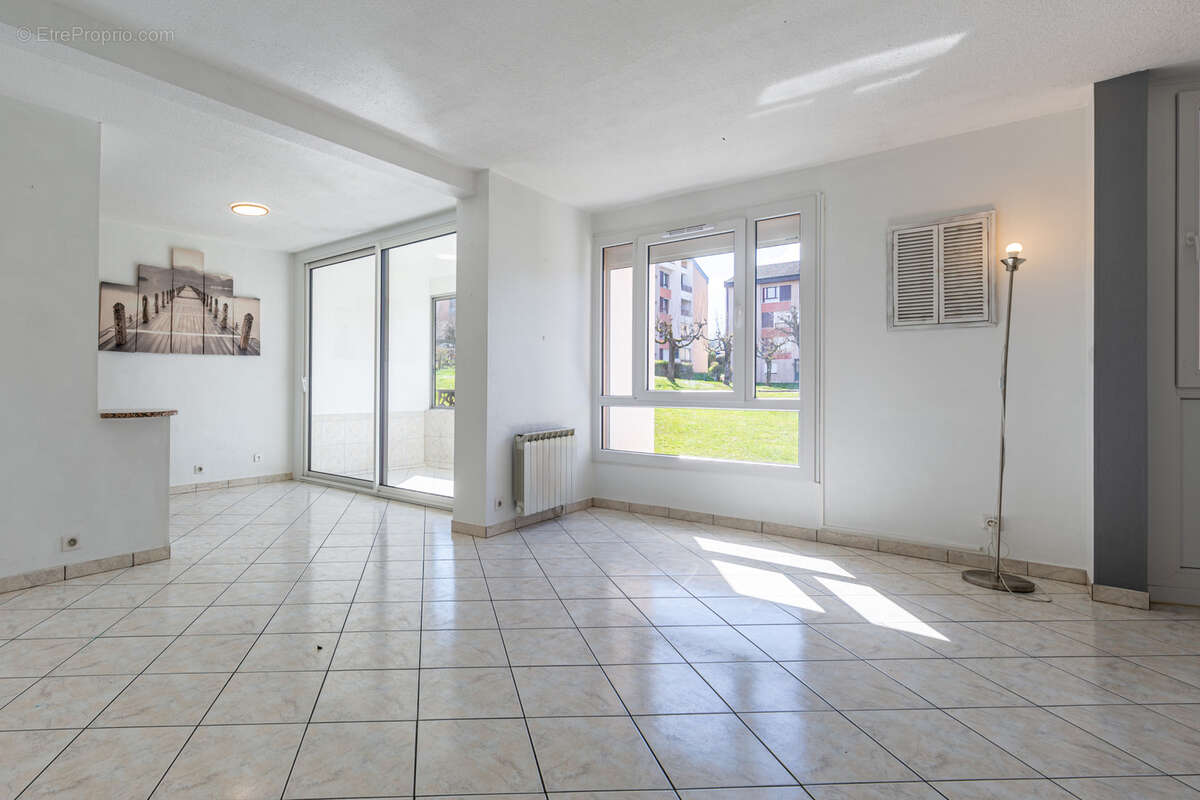 Appartement à MEYTHET