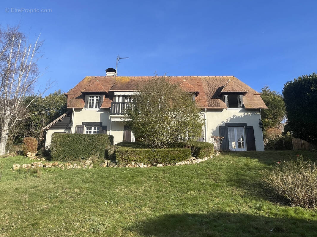 Maison à BLONVILLE-SUR-MER