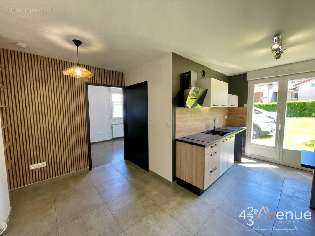 Appartement à AUREC-SUR-LOIRE
