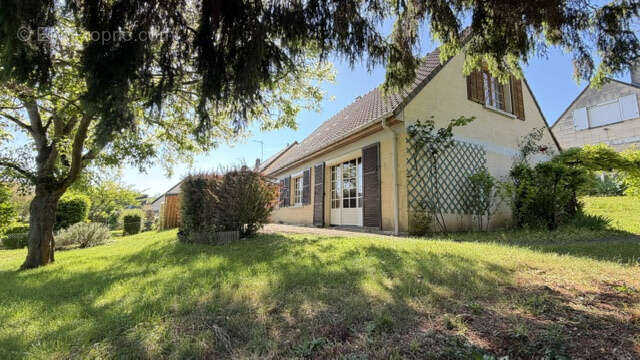 Maison à CAUFFRY