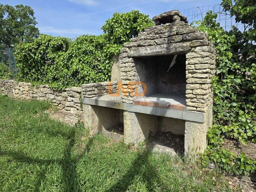 Maison à CABRIERES-D'AVIGNON