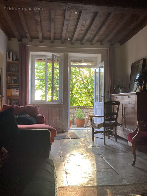 Maison à VEZELAY