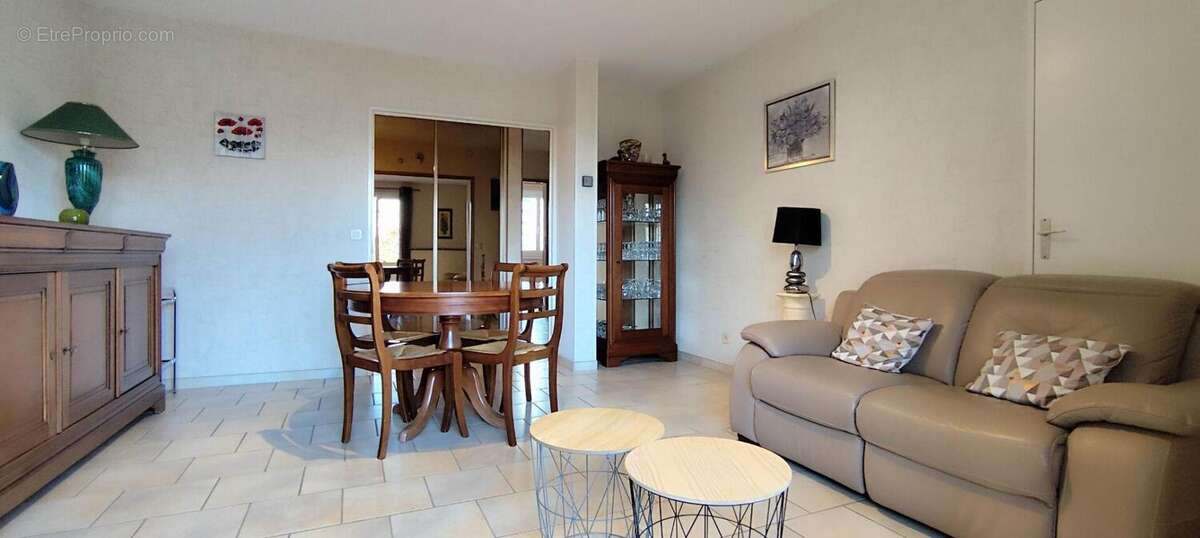 Appartement à LYON-8E