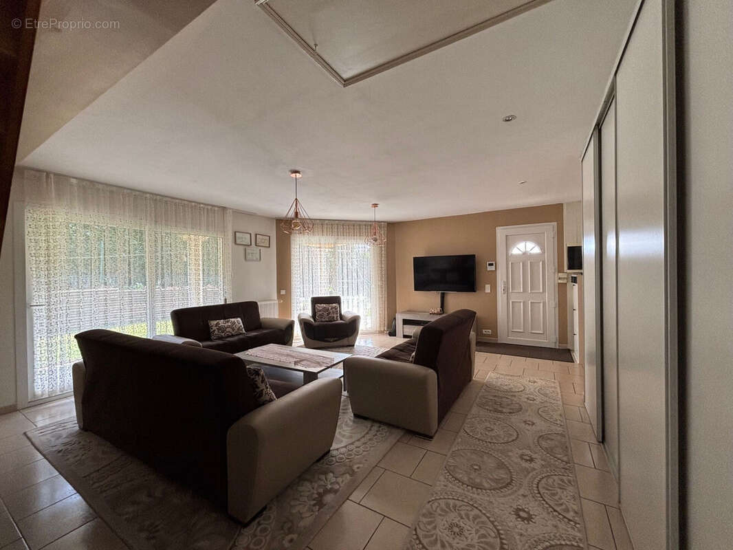 Photo 2 - Maison à LIERGUES