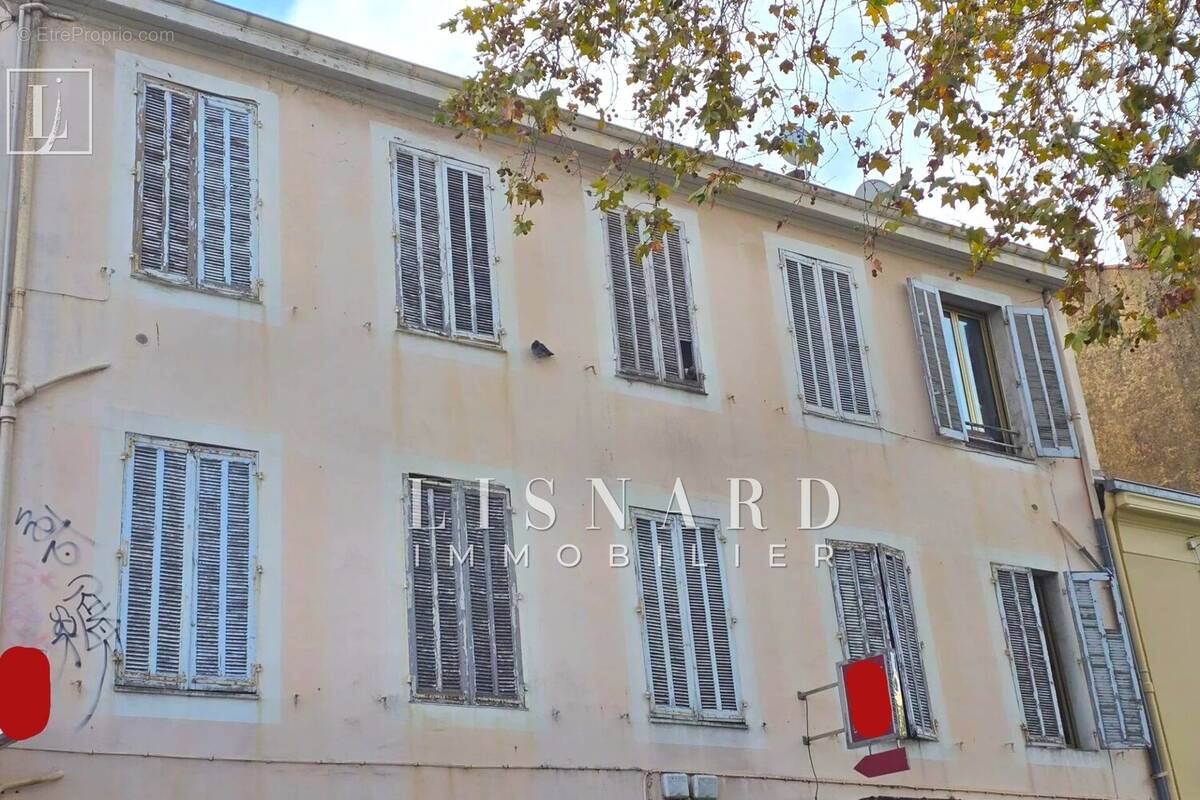 Maison à VALLAURIS