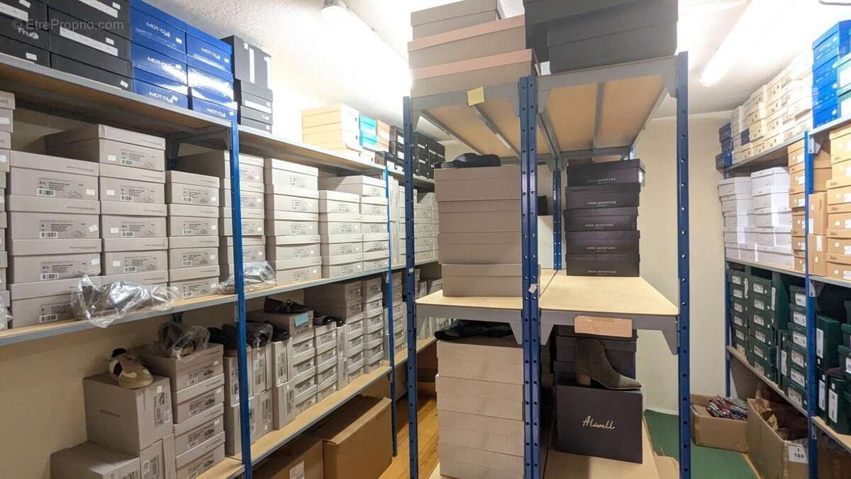 Fonds de commerce, emplacement de 1er plan + droit au bail - photo 6