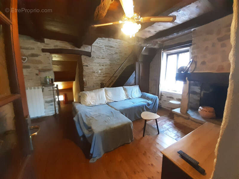 Maison à SALVAGNAC-CAJARC